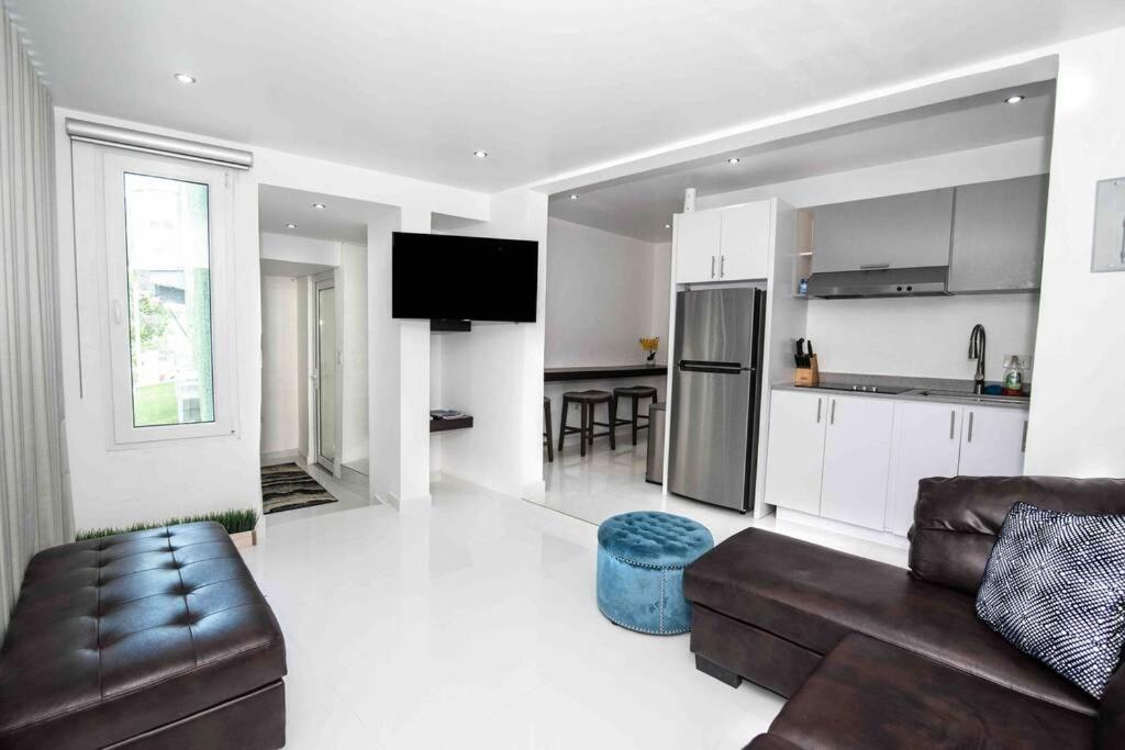 Modern 2Br With Kingbed In The Heart Of Isla Verde Strip Διαμέρισμα Σαν Χουάν Εξωτερικό φωτογραφία