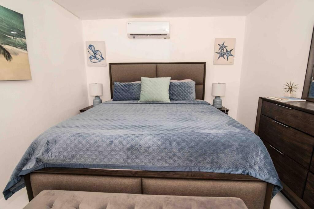 Modern 2Br With Kingbed In The Heart Of Isla Verde Strip Διαμέρισμα Σαν Χουάν Εξωτερικό φωτογραφία