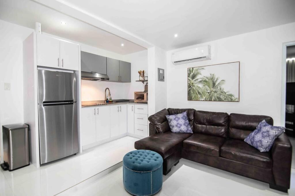 Modern 2Br With Kingbed In The Heart Of Isla Verde Strip Διαμέρισμα Σαν Χουάν Εξωτερικό φωτογραφία
